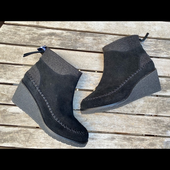 Pendleton Arago Zip Wedge Ankle Boots 